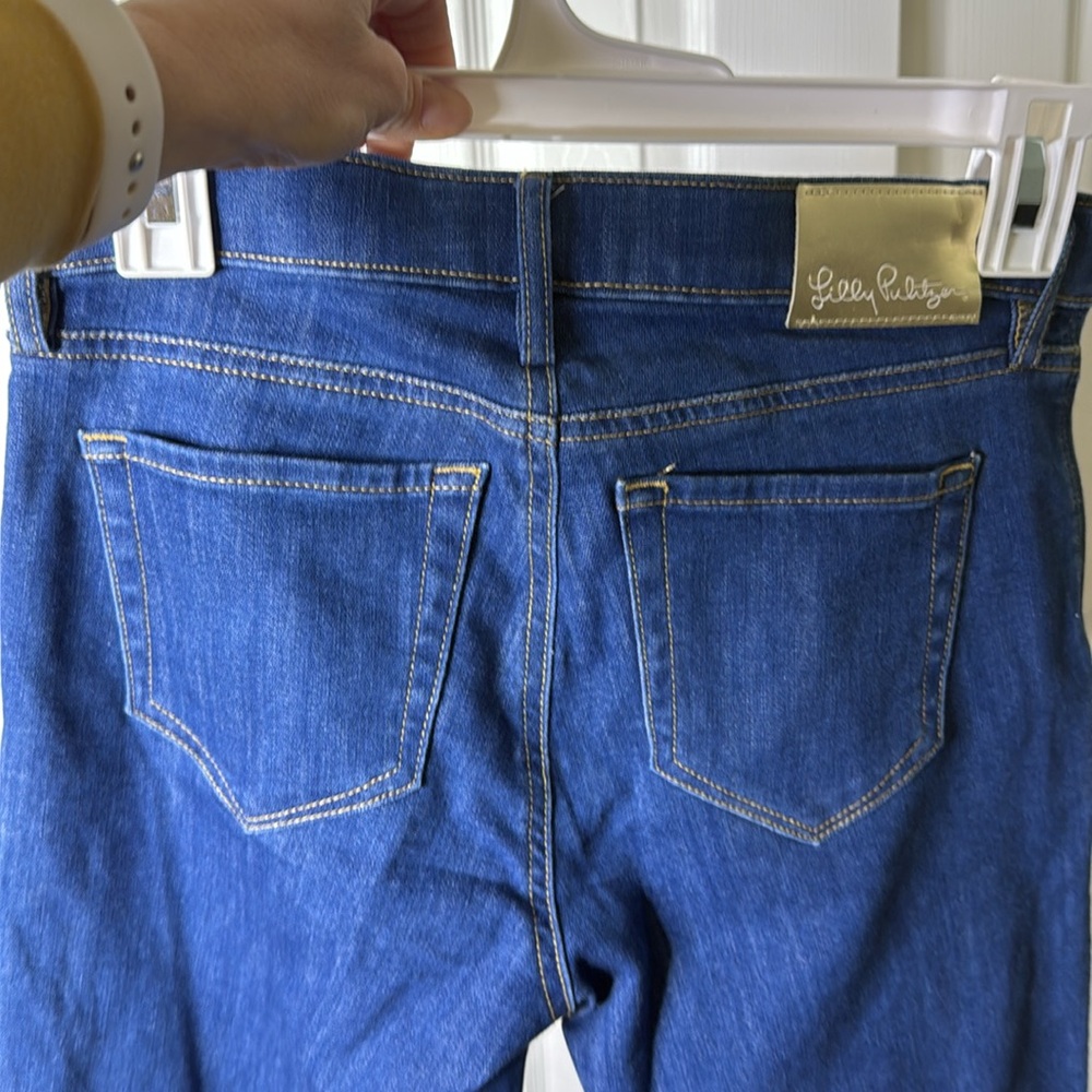 High-Rise Wide Leg Women’s Jeans in Dark Blue - Picture 2 of 5